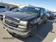 ✅ 2004 Chevrolet Silverado 1500 LS • VIN: 2GCEC19T041239803 • Лот: 69861504. Опубликован ранее на Copart с пробегом 227 535 миль. Бесплатный доступ к архиву аукционных продаж из США и подробный отчёт об истории автомобиля на DreamBid. Изображение 1.