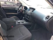 ✅ 2016 Nissan Pathfinder SL • VIN: 5N1AR2MM5GC642088 • Lot: 42581116. Listed on IAAI with 127,954 mi. Free auction sales archive from the USA and detailed vehicle history report at DreamBid. Image 5.