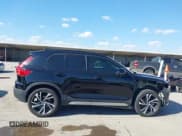 ✅ 2019 Volvo XC40 R-Design • VIN: YV4AC2HM0K2057933 • Lot: 43392486. Wystawiony na IAAI z przebiegiem 55 557 mil. Bezpłatny archiwum sprzedaży aukcyjnych z USA i szczegółowy raport historii pojazdu na DreamBid. Zdjęcie 14.