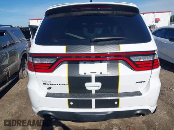 ✅ 2024 Dodge Durango SRT 392 AlcHEMI • VIN: 1C4SDJGJ6RC257175 • Lot: 42329405. Wystawiony na IAAI z przebiegiem 2 627 mil. Bezpłatny archiwum sprzedaży aukcyjnych z USA i szczegółowy raport historii pojazdu na DreamBid. Zdjęcie 17.