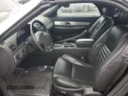 ✅ 2002 Ford Thunderbird Hardtop Premium • VIN: 1FAHP60A52Y119814 • Lot: 82621765. Wystawiony na Copart z przebiegiem Nie podano. Bezpłatny archiwum sprzedaży aukcyjnych z USA i szczegółowy raport historii pojazdu na DreamBid. Zdjęcie 7.