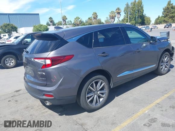 ✅ 2021 Acura RDX Technology • VIN: 5J8TC2H50ML037068 • Lot: 42917578. Listed on IAAI with 24,079 mi. Free auction sales archive from the USA and detailed vehicle history report at DreamBid. Image 4.