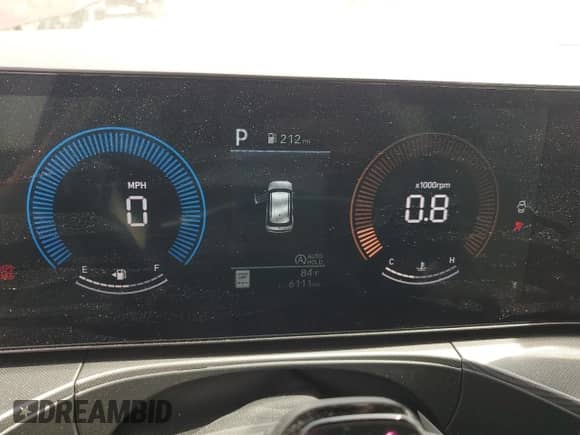 ✅ 2024 Hyundai Santa Fe SEL • VIN: 5NMP2DGL5RH063012 • Лот: 53204005. Размещён на Copart с пробегом 6 111 миль миль. Получите бесплатный доступ к архиву аукционных продаж из США и посмотрите подробный отчёт об истории автомобиля на DreamBid. Изображение 9.