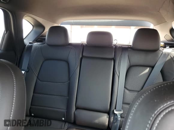 ✅ 2024 Mazda CX-5 Signature • VIN: JM3KFBXYXR0429715 • Lot: 62572165. Listed on Copart with 6,056 mi. Free auction sales archive from the USA and detailed vehicle history report at DreamBid. Image 10.