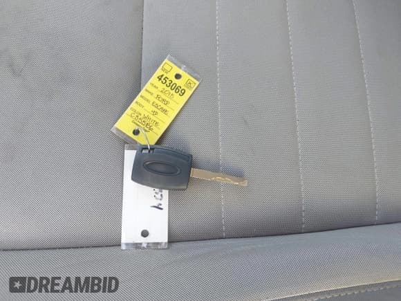 ✅ 2015 Ford Escape SE • VIN: 1FMCU0G7XFUC35586 • Лот: 43367240. Опубликован ранее на IAAI с пробегом 143 334 миль. Бесплатный доступ к архиву аукционных продаж из США и подробный отчёт об истории автомобиля на DreamBid. Изображение 11.