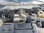 ✅ 2008 Ford Expedition SSV • VIN: 1FMFU16548LA34701 • Lot: 43673098. Wystawiony na IAAI z przebiegiem 224 730 mil. Bezpłatny archiwum sprzedaży aukcyjnych z USA i szczegółowy raport historii pojazdu na DreamBid. Zdjęcie 10.