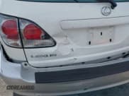 ✅ 2002 Lexus RX 300 • VIN: JTJGF10U420135679 • Лот: 43046131. Опубликован ранее на IAAI с пробегом 173 041 миль. Бесплатный доступ к архиву аукционных продаж из США и подробный отчёт об истории автомобиля на DreamBid. Изображение 6.