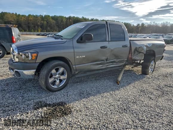✅ 2008 Dodge 1500 SLT • VIN: 1D7HA18N68S604356 • Lot: 92284005. Listed on Copart with 232,284 mi. Free auction sales archive from the USA and detailed vehicle history report at DreamBid. Image 1.