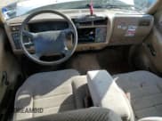 ✅ 1997 Chevrolet S-10 LS • VIN: 1GCCS19X9V8208769 • Лот: 41588734. Опубликован ранее на Copart с пробегом 218 402 миль. Бесплатный доступ к архиву аукционных продаж из США и подробный отчёт об истории автомобиля на DreamBid. Изображение 8.