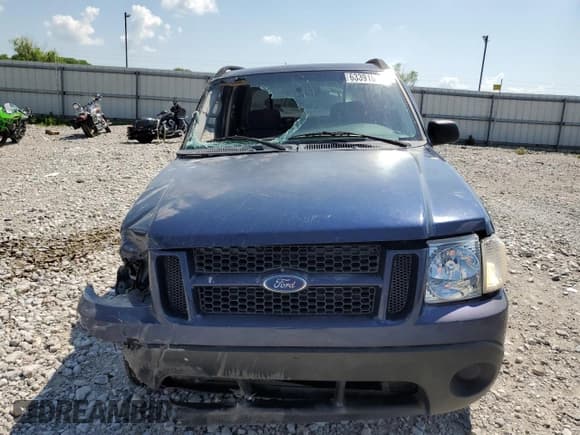 ✅ 2004 Ford Explorer Sport Trac XLS • VIN: 1FMZU67K94UA96582 • Lot: 63391515. Wystawiony na Copart z przebiegiem 224 621 mil. Bezpłatny archiwum sprzedaży aukcyjnych z USA i szczegółowy raport historii pojazdu na DreamBid. Zdjęcie 5.