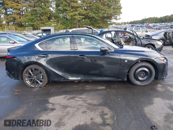 ✅ 2023 Lexus IS 350 F Sport • VIN: JTHGZ1E20P5030504 • Lot: 43442475. Wystawiony na IAAI z przebiegiem 29 651 mil. Bezpłatny archiwum sprzedaży aukcyjnych z USA i szczegółowy raport historii pojazdu na DreamBid. Zdjęcie 14.