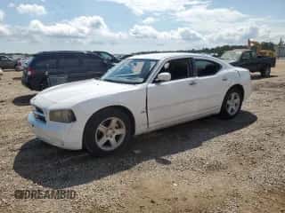2010 Dodge Charger SXT with VIN 2B3CA3CV1AH257542, listed as a Copart auction lot 71813644 with 164,672 mi miles and Salvage title. Bid and sale history available at DreamBid. Image 1.