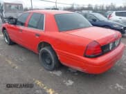 ✅ 2007 Ford Police Interceptor • VIN: 2FAFP71W67X162041 • Lot: 41868999. Listed on IAAI with 170,000 mi. Free auction sales archive from the USA and detailed vehicle history report at DreamBid. Image 3.