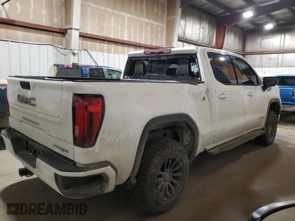 ✅ 2022 GMC Sierra 1500 AT4X • VIN: 3GTUUFEL4NG536416 • Лот: 84018275. Опубликован ранее на Copart с пробегом 50 023 миль. Бесплатный доступ к архиву аукционных продаж из США и подробный отчёт об истории автомобиля на DreamBid. Изображение 3.
