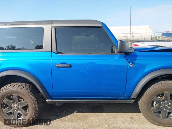 ✅ 2024 Ford Bronco Black Diamond • VIN: 1FMDE1AP4RLA18688 • Lot: 43523814. Listed on IAAI with 11,623 mi. Free auction sales archive from the USA and detailed vehicle history report at DreamBid. Image 14.