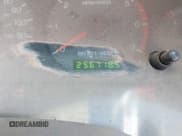 ✅ 2002 Ford Mustang Deluxe • VIN: 1FAFP444X2F163464 • Lot: 43594759. Wystawiony na IAAI z przebiegiem 256 718 mil. Bezpłatny archiwum sprzedaży aukcyjnych z USA i szczegółowy raport historii pojazdu na DreamBid. Zdjęcie 7.