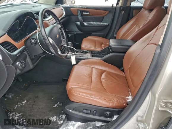 ✅ 2015 Chevrolet Traverse LT • VIN: 1GNKRHKD8FJ234443 • Lot: 95755335. Listed on Copart with 132,623 mi. Free auction sales archive from the USA and detailed vehicle history report at DreamBid. Image 7.