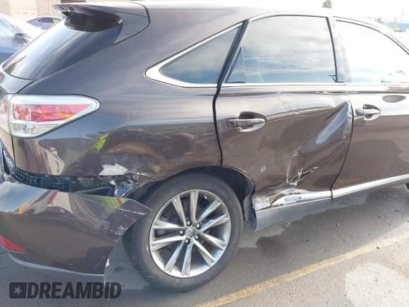 ✅ 2013 Lexus RX 450h • VIN: JTJZB1BA3D2007917 • Lot: 43501431. Listed on IAAI with 101,984 mi. Free auction sales archive from the USA and detailed vehicle history report at DreamBid. Image 6.