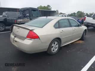 2010 Chevrolet Impala LT z VIN 2G1WB5EN6A1240626, wystawiony jako IAAI lot #43505357 z przebiegiem 193 840 mil mil oraz . Historia ofert i sprzedaży dostępna na DreamBid. Obrazek 4.