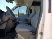 ✅ 2017 Ford Transit • VIN: 1FTYR1YM3HKA47741 • Лот: 83532354. Опубликован ранее на Copart с пробегом 185 623 миль. Бесплатный доступ к архиву аукционных продаж из США и подробный отчёт об истории автомобиля на DreamBid. Изображение 7.