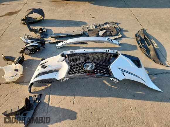 ✅ 2019 Lexus IS 300 F Sport • VIN: JTHBA1D24K5087011 • Lot: 84052165. Listed on Copart with 75,549 mi. Free auction sales archive from the USA and detailed vehicle history report at DreamBid. Image 12.