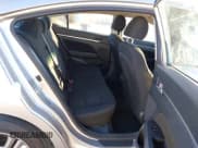 ✅ 2020 Hyundai Elantra SEL • VIN: 5NPD84LF6LH571548 • Лот: 43475668. Опубликован ранее на IAAI с пробегом 81 296 миль. Бесплатный доступ к архиву аукционных продаж из США и подробный отчёт об истории автомобиля на DreamBid. Изображение 8.