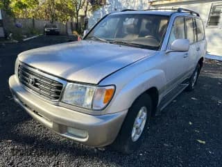 ✅ 1999 Toyota Land Cruiser • VIN: JT3HT05J8X0058492 • Lot: 90532195. Wystawiony na Copart z przebiegiem 262 760 mil. Bezpłatny archiwum sprzedaży aukcyjnych z USA i szczegółowy raport historii pojazdu na DreamBid. Zdjęcie 1.