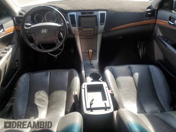 2009 Hyundai Sonata Limited with VIN 5NPEU46C59H458815, listed as a Copart auction lot 90906305 with 239,714 mi miles and Salvage title. Bid and sale history available at DreamBid. Image 8.