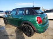 ✅ 2020 MINI Hardtop 4 Door Cooper S • VIN: WMWXU9C05L2L46571 • Lot: 90685525. Wystawiony na Copart z przebiegiem 26 121 mil. Bezpłatny archiwum sprzedaży aukcyjnych z USA i szczegółowy raport historii pojazdu na DreamBid. Zdjęcie 2.