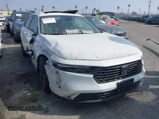 2023 Honda Accord Touring с VIN 1HGCY2F82PA007360, выставлен на аукционе IAAI как лот 43321321 с пробегом Не указан миль и . История ставок и продаж доступна на DreamBid. Изображение 1.