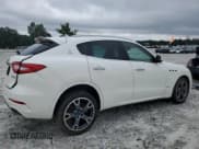 ✅ 2018 Maserati Levante S GranSport • VIN: ZN661YUS0JX272198 • Лот: 69862165. Опубликован ранее на Copart с пробегом Не указан. Бесплатный доступ к архиву аукционных продаж из США и подробный отчёт об истории автомобиля на DreamBid. Изображение 3.