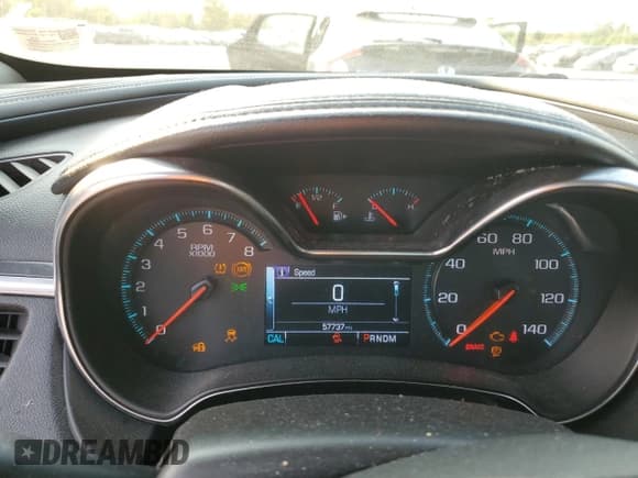 ✅ 2017 Chevrolet Impala LT • VIN: 2G1105S31H9105228 • Лот: 70237404. Опубликован ранее на Copart с пробегом 57 737 миль. Бесплатный доступ к архиву аукционных продаж из США и подробный отчёт об истории автомобиля на DreamBid. Изображение 9.