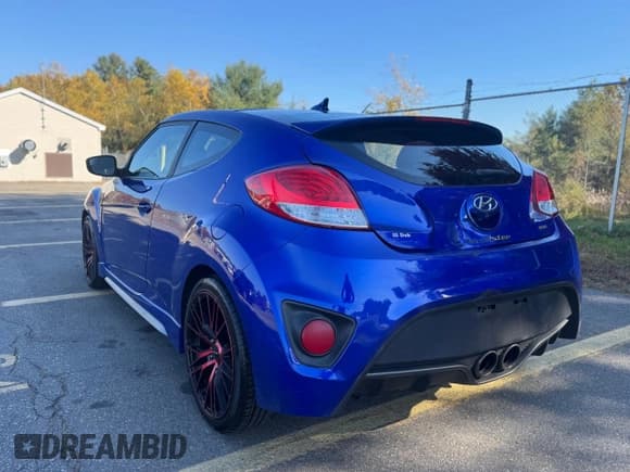 ✅ 2014 Hyundai Veloster Turbo • VIN: KMHTC6AE0EU200793 • Lot: 77647964. Wystawiony na Copart z przebiegiem 123 349 mil. Bezpłatny archiwum sprzedaży aukcyjnych z USA i szczegółowy raport historii pojazdu na DreamBid. Zdjęcie 3.