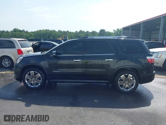 ✅ 2012 GMC Acadia Denali • VIN: 1GKKRTED4CJ361326 • Лот: 42251121. Опубликован ранее на IAAI с пробегом 217 423 миль. Бесплатный доступ к архиву аукционных продаж из США и подробный отчёт об истории автомобиля на DreamBid. Изображение 14.