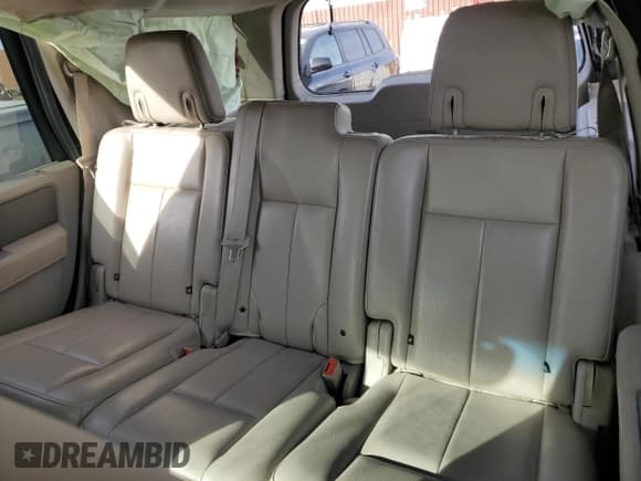 ✅ 2012 Ford Expedition XL • VIN: 1FMJU1G52CEF27542 • Лот: 86296424. Опубликован ранее на Copart с пробегом 154 135 миль. Бесплатный доступ к архиву аукционных продаж из США и подробный отчёт об истории автомобиля на DreamBid. Изображение 10.