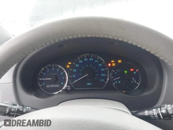 ✅ 2010 Toyota Sienna XLE Limited • VIN: 5TDYK4CC9AS311807 • Lot: 43827703. Wystawiony na IAAI z przebiegiem 234 992 mil. Bezpłatny archiwum sprzedaży aukcyjnych z USA i szczegółowy raport historii pojazdu na DreamBid. Zdjęcie 7.