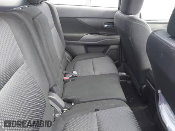 2018 Mitsubishi Outlander SE with VIN JA4AD3A38JZ018658, listed as a IAAI auction lot 43073998 with 118,207 mi miles and . Bid and sale history available at DreamBid. Image 8.