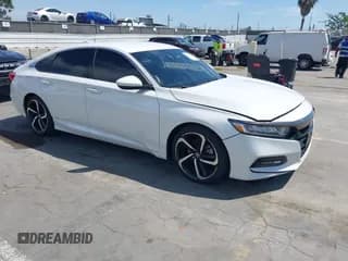 ✅ 2020 Honda Accord Sport • VIN: 1HGCV1F33LA131493 • Lot: 43076765. Wystawiony na IAAI z przebiegiem 128 930 mil. Bezpłatny archiwum sprzedaży aukcyjnych z USA i szczegółowy raport historii pojazdu na DreamBid. Zdjęcie 1.