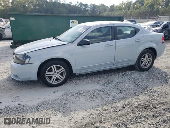 ✅ 2008 Dodge Avenger SXT • VIN: 1B3LC56K08N172359 • Лот: 75192784. Опубликован ранее на Copart с пробегом 202 494 миль. Бесплатный доступ к архиву аукционных продаж из США и подробный отчёт об истории автомобиля на DreamBid. Изображение 1.
