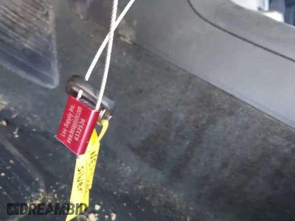 ✅ 2010 Chevrolet Camaro 2SS • VIN: 2G1FK1EJ8A9130278 • Lot: 43602800. Wystawiony na IAAI z przebiegiem 143 468 mil. Bezpłatny archiwum sprzedaży aukcyjnych z USA i szczegółowy raport historii pojazdu na DreamBid. Zdjęcie 11.