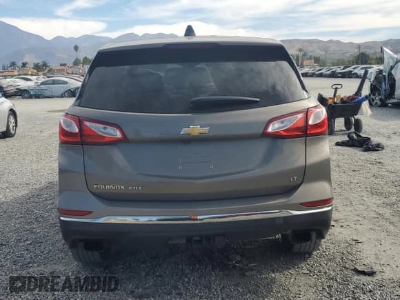 ✅ 2018 Chevrolet Equinox LT • VIN: 3GNAXKEX6JS523106 • Lot: 90648405. Listed on Copart with 123,977 mi. Free auction sales archive from the USA and detailed vehicle history report at DreamBid. Image 6.