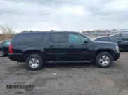 ✅ 2013 Chevrolet Suburban LT • VIN: 1GNSKJE77DR346277 • Lot: 43679072. Listed on IAAI with 435,900 mi. Free auction sales archive from the USA and detailed vehicle history report at DreamBid. Image 13.