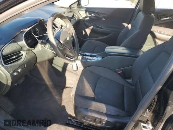 2023 Chevrolet Malibu LT z VIN 1G1ZD5ST9PF134893, wystawiony jako Copart lot #85410305 z przebiegiem 121 515 mil mil oraz Czysty tytuł • Clean title. Historia ofert i sprzedaży dostępna na DreamBid. Obrazek 7.