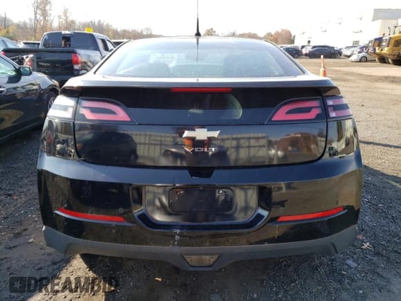 ✅ 2012 Chevrolet Volt • VIN: 1G1RB6E40CU115168 • Lot: 78464834. Wystawiony na Copart z przebiegiem 106 952 mil. Bezpłatny archiwum sprzedaży aukcyjnych z USA i szczegółowy raport historii pojazdu na DreamBid. Zdjęcie 6.