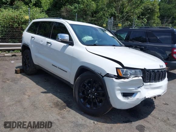 ✅ 2020 Jeep Grand Cherokee Limited • VIN: 1C4RJEBG3LC265820 • Lot: 42797967. Listed on IAAI with 99,220 mi. Free auction sales archive from the USA and detailed vehicle history report at DreamBid. Image 1.