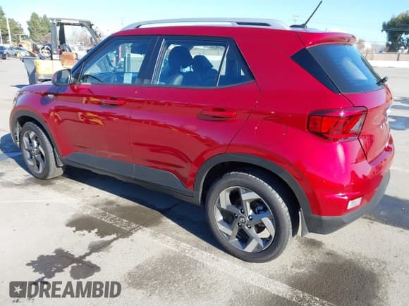 ✅ 2024 Hyundai Venue SEL • VIN: KMHRC8A32RU293150 • Lot: 41309696. Listed on IAAI with 7,690 mi. Free auction sales archive from the USA and detailed vehicle history report at DreamBid. Image 3.