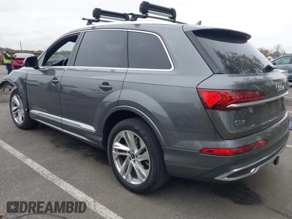 ✅ 2022 Audi Q7 Premium Plus • VIN: WA1LJBF76ND007930 • Lot: 43560820. Listed on IAAI with 49,375 mi. Free auction sales archive from the USA and detailed vehicle history report at DreamBid. Image 3.