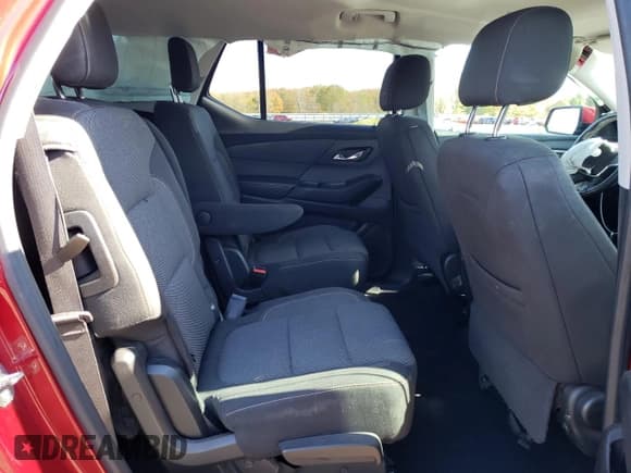 ✅ 2018 Chevrolet Traverse LT Cloth • VIN: 1GNEVGKW3JJ123778 • Lot: 87417585. Wystawiony na Copart z przebiegiem 184 288 mil. Bezpłatny archiwum sprzedaży aukcyjnych z USA i szczegółowy raport historii pojazdu na DreamBid. Zdjęcie 11.