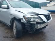 ✅ 2016 Nissan Pathfinder S • VIN: 5N1AR2MN5GC640415 • Лот: 42300575. Опубликован ранее на IAAI с пробегом 128 275 миль. Бесплатный доступ к архиву аукционных продаж из США и подробный отчёт об истории автомобиля на DreamBid. Изображение 6.