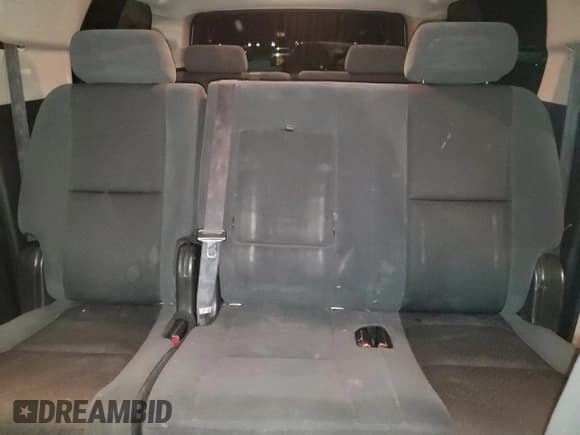 ✅ 2009 Chevrolet Suburban LS • VIN: 1GNFC16J99R188878 • Лот: 81380554. Опубликован ранее на Copart с пробегом 222 975 миль. Бесплатный доступ к архиву аукционных продаж из США и подробный отчёт об истории автомобиля на DreamBid. Изображение 10.